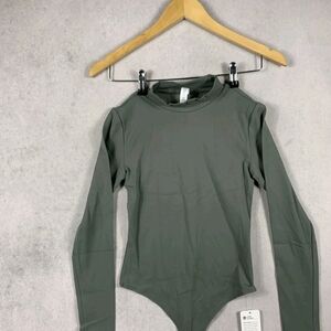 CRZ YOGA Women’s Sz XS Bodysuit Butterluxe Long Sleeve Mock Turtleneck Grey Sage